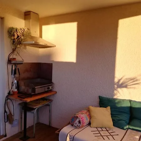 L'escale, à 30m. * Leucate